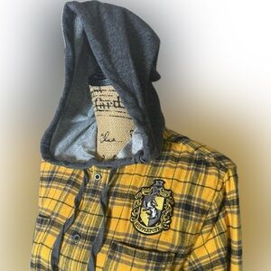 Her Universe Harry Potter Hufflepuff Flannel NYCC 2024